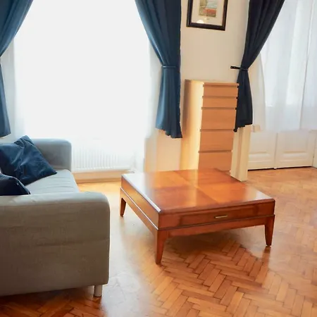 Vazquez Apartment